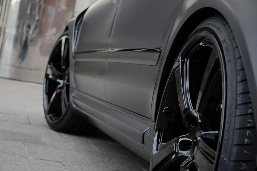 Детали экстерьера Audi A8 Venom Edition by Anderson Germany (D3) 2011 года  (фото 4 из 5)